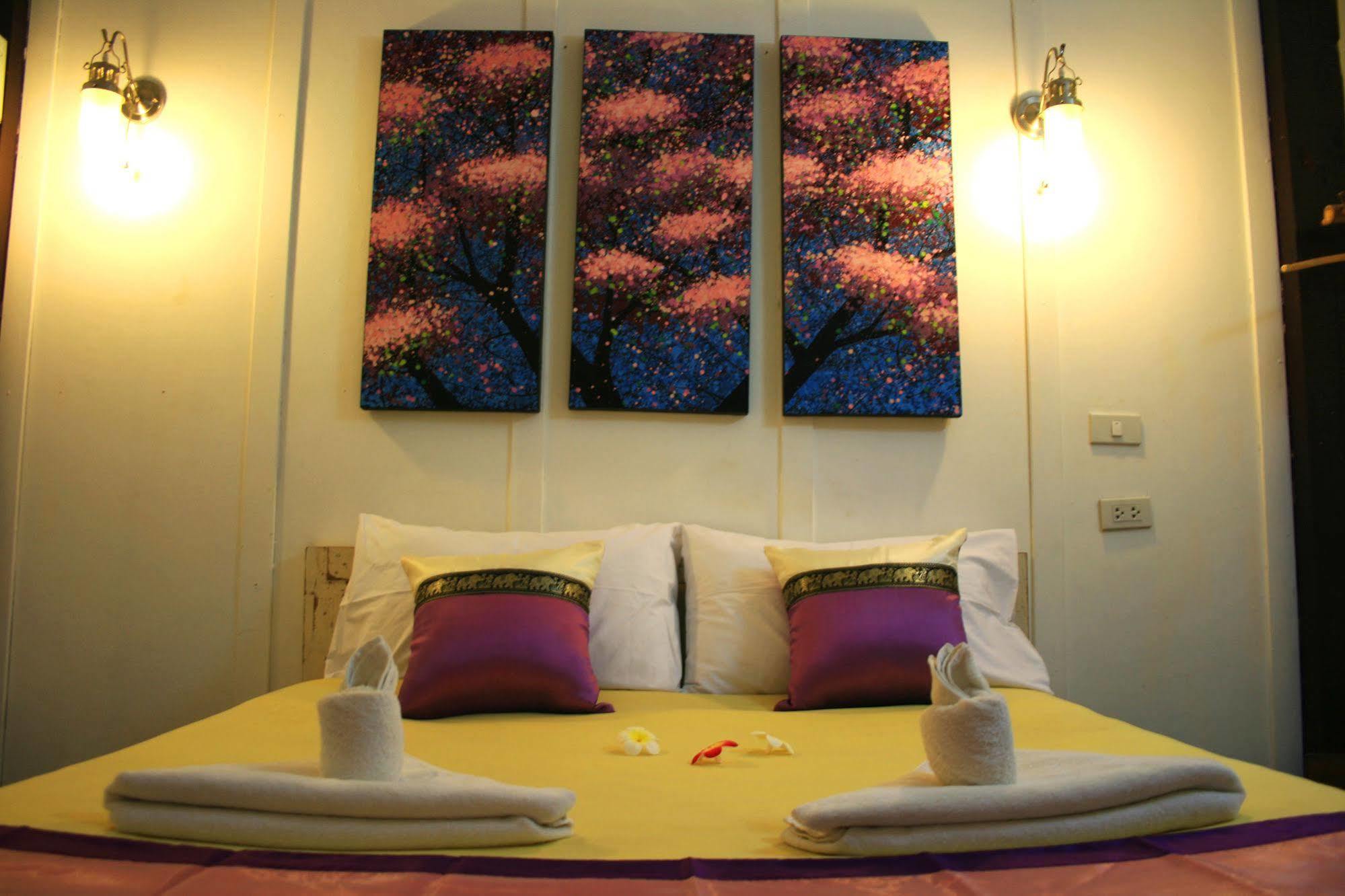 Paifah Boutique House Hotel Luaran gambar