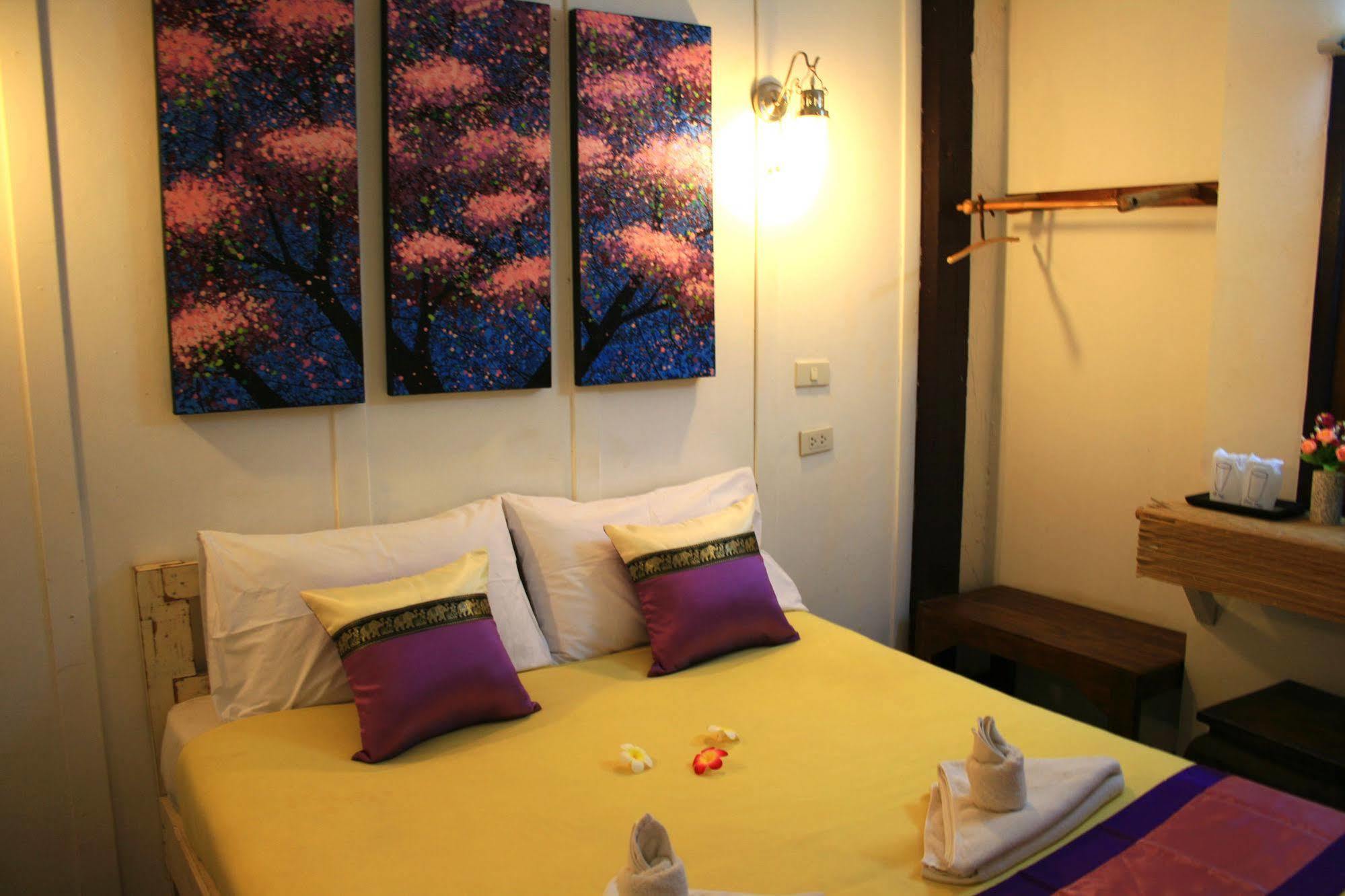 Paifah Boutique House Hotel Luaran gambar